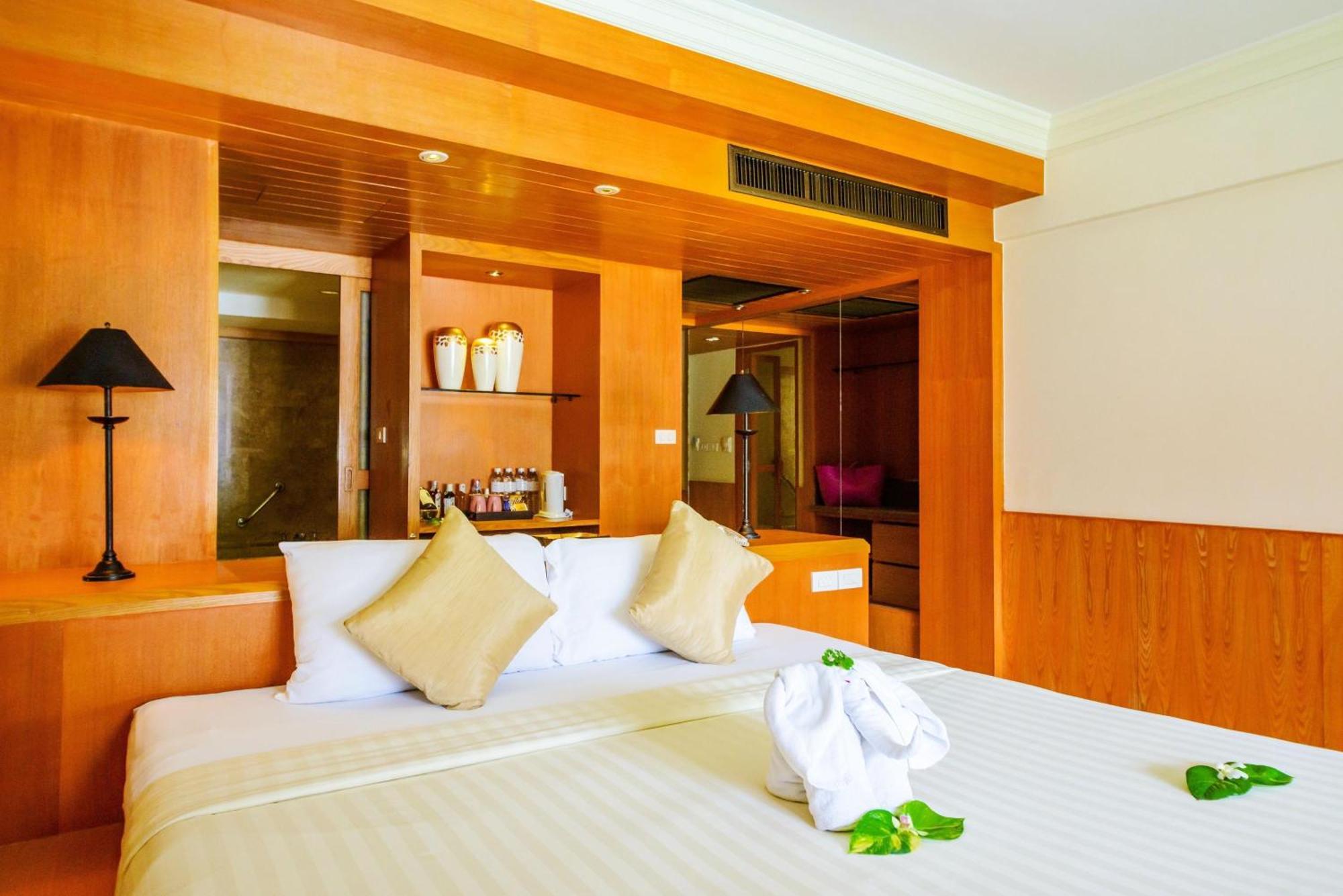 普吉岛-瓶庐海景度假酒店 Phuket Pl Seaview Resort Patong Ngoại thất bức ảnh