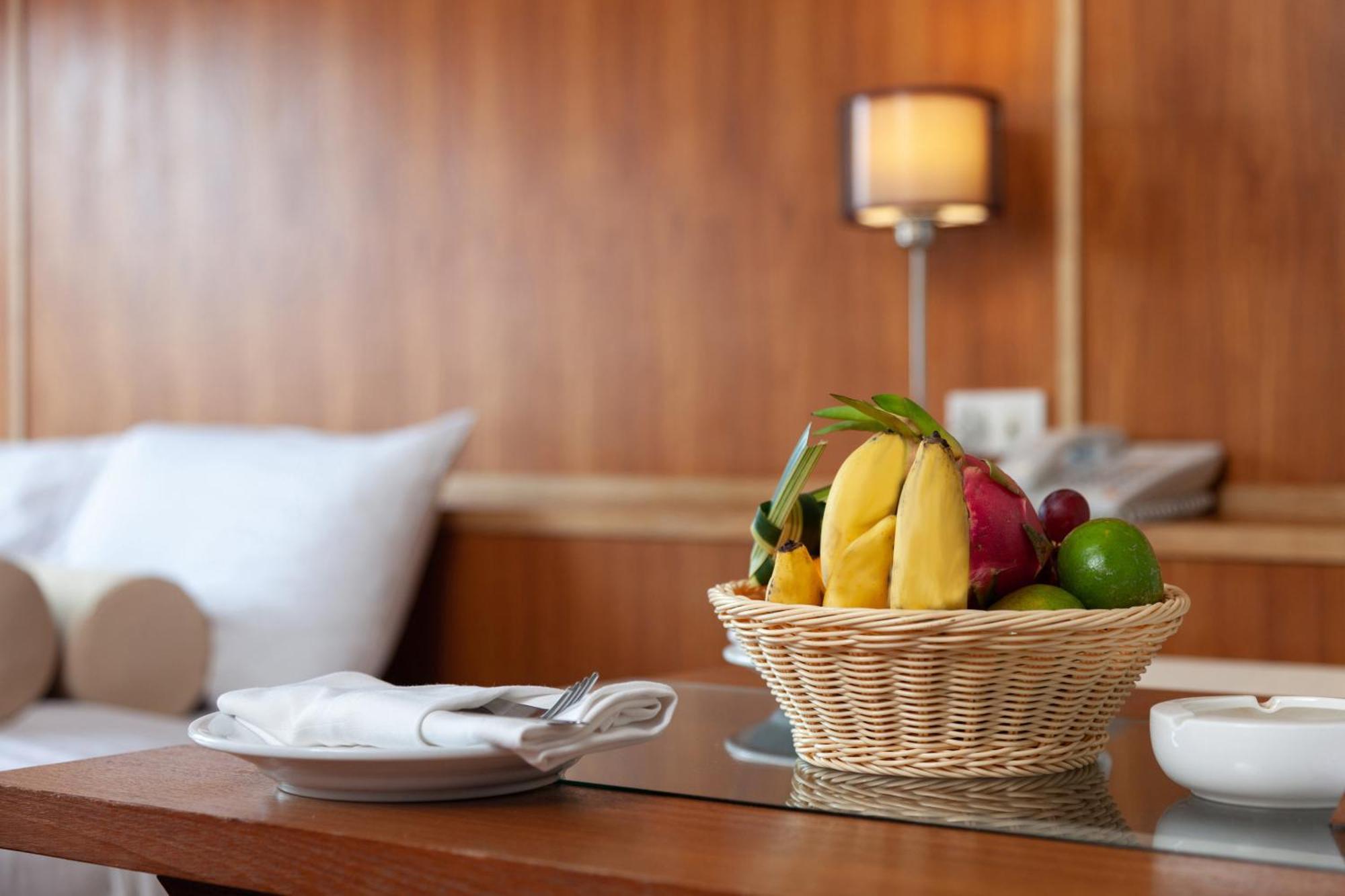 普吉岛-瓶庐海景度假酒店 Phuket Pl Seaview Resort Patong Ngoại thất bức ảnh