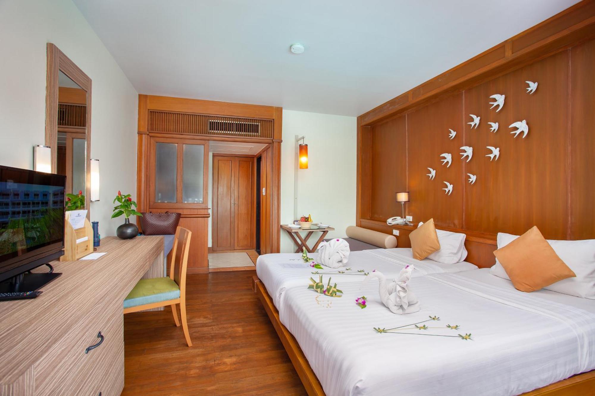 普吉岛-瓶庐海景度假酒店 Phuket Pl Seaview Resort Patong Ngoại thất bức ảnh